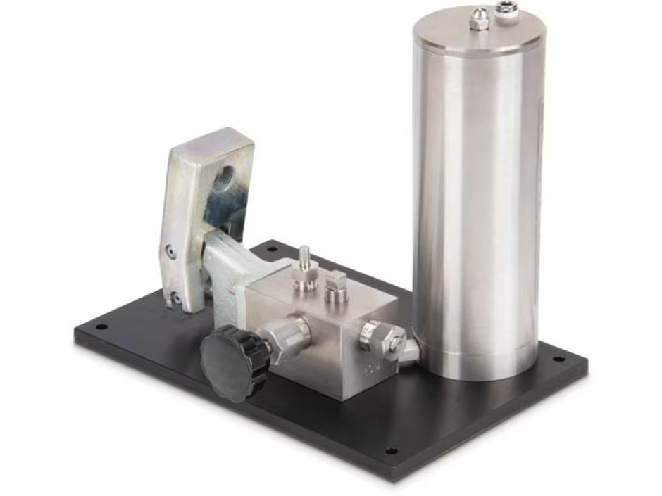 Bơm Tay Thủy Lực Enerpac Siêu Cao Áp – Tới 2.800 Bar
